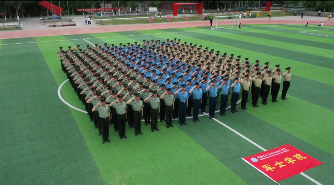 军士学院送给母亲们的祝福