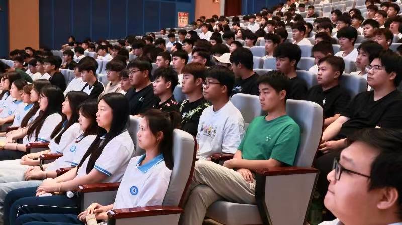 职教育人筑根基 专利护航促创新