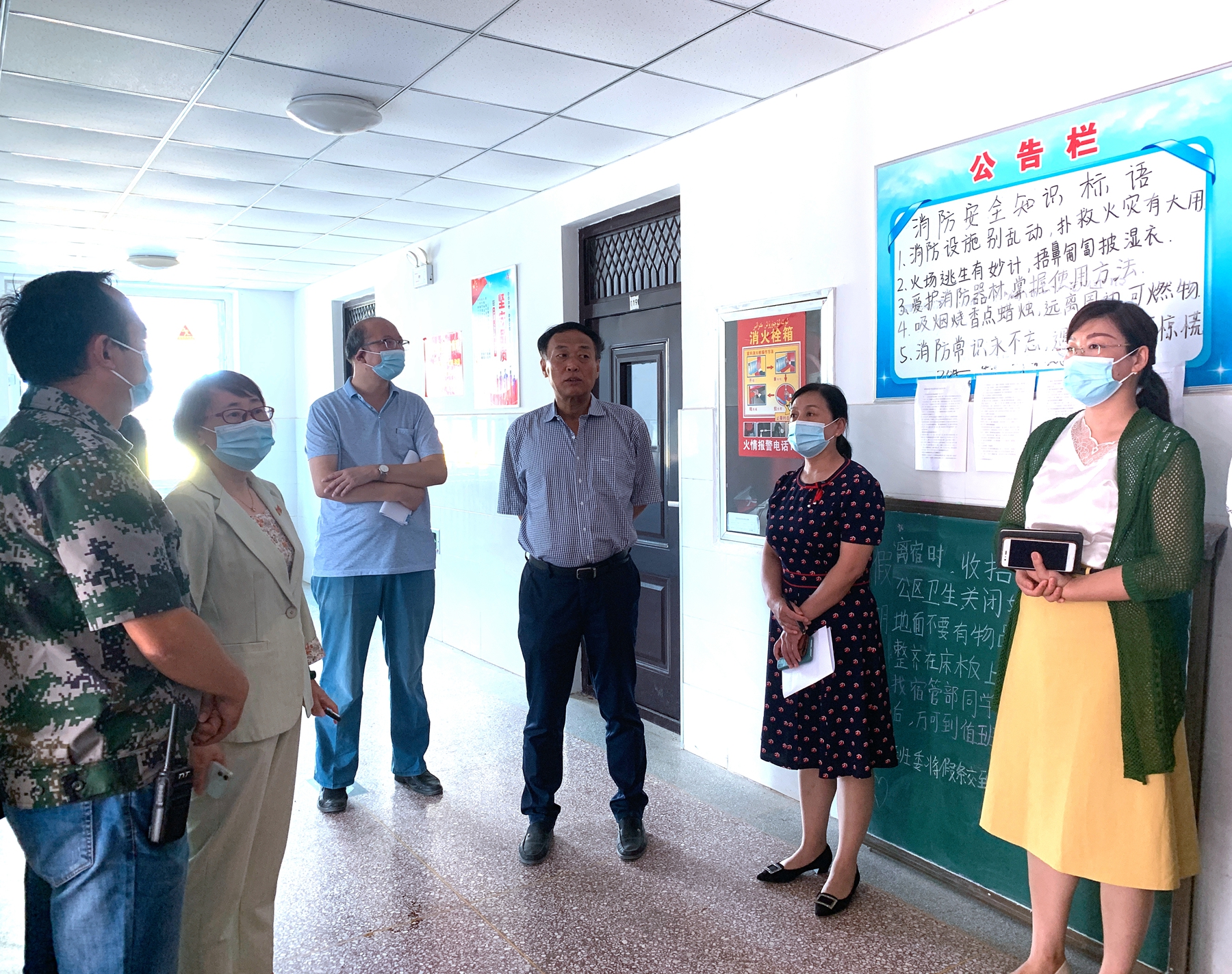 Beat365中文官方网站:党建引领为开学报到“保驾护航”