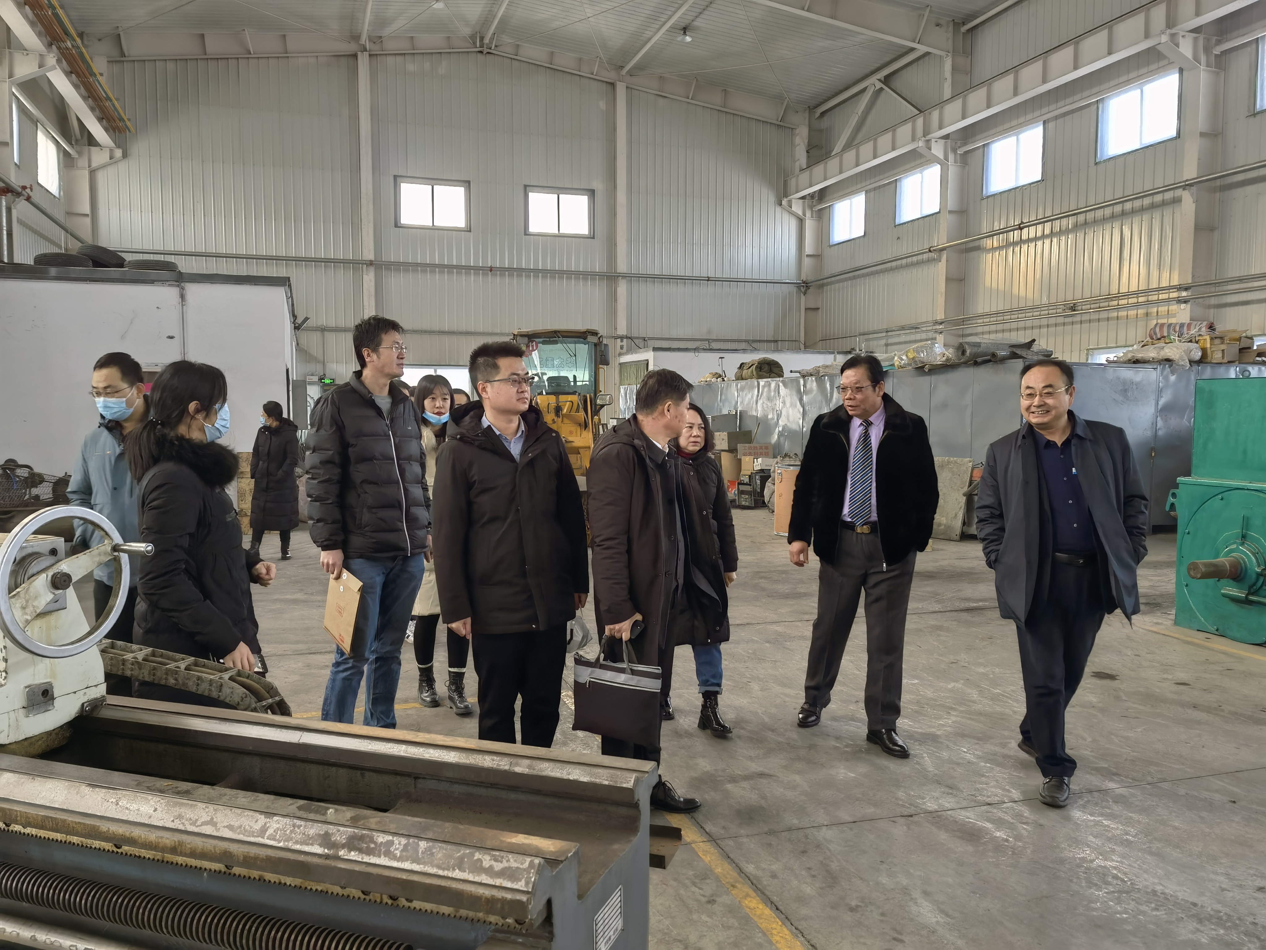学院副院长张涛带队赴企业调研 深入推进产学研融合