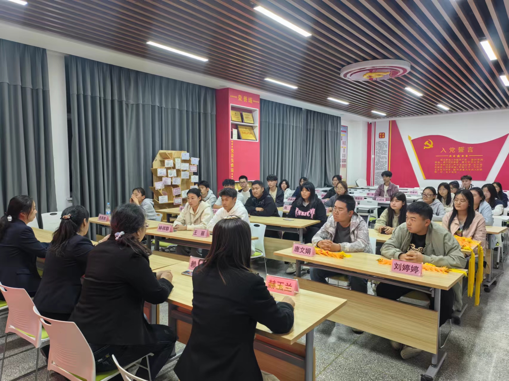 食品工程（化工与环境工程）学院举行“流动红旗”颁奖仪式