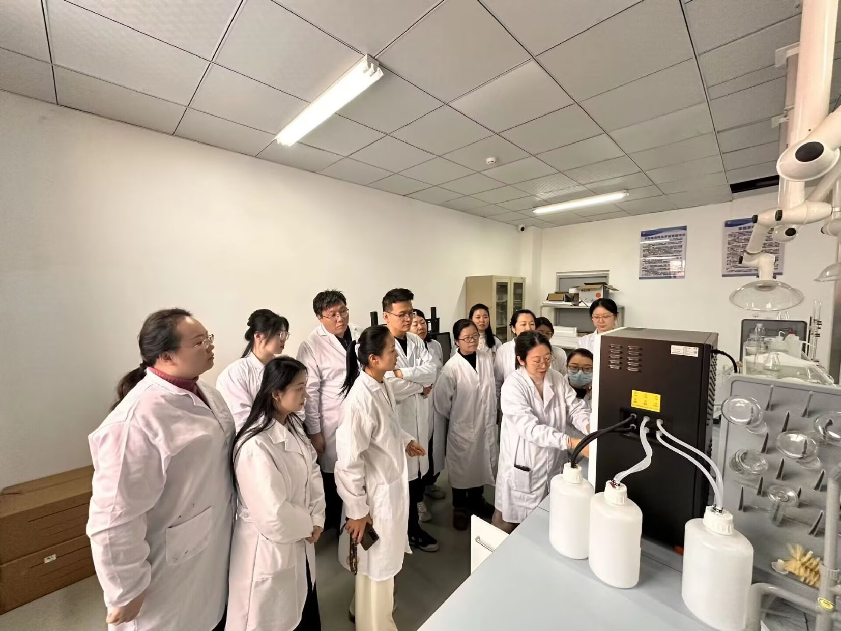 夯实实践根基 赋能教学提质——食品工程学院（化工与环境工程学院）开展期末教师实践能力提升活动