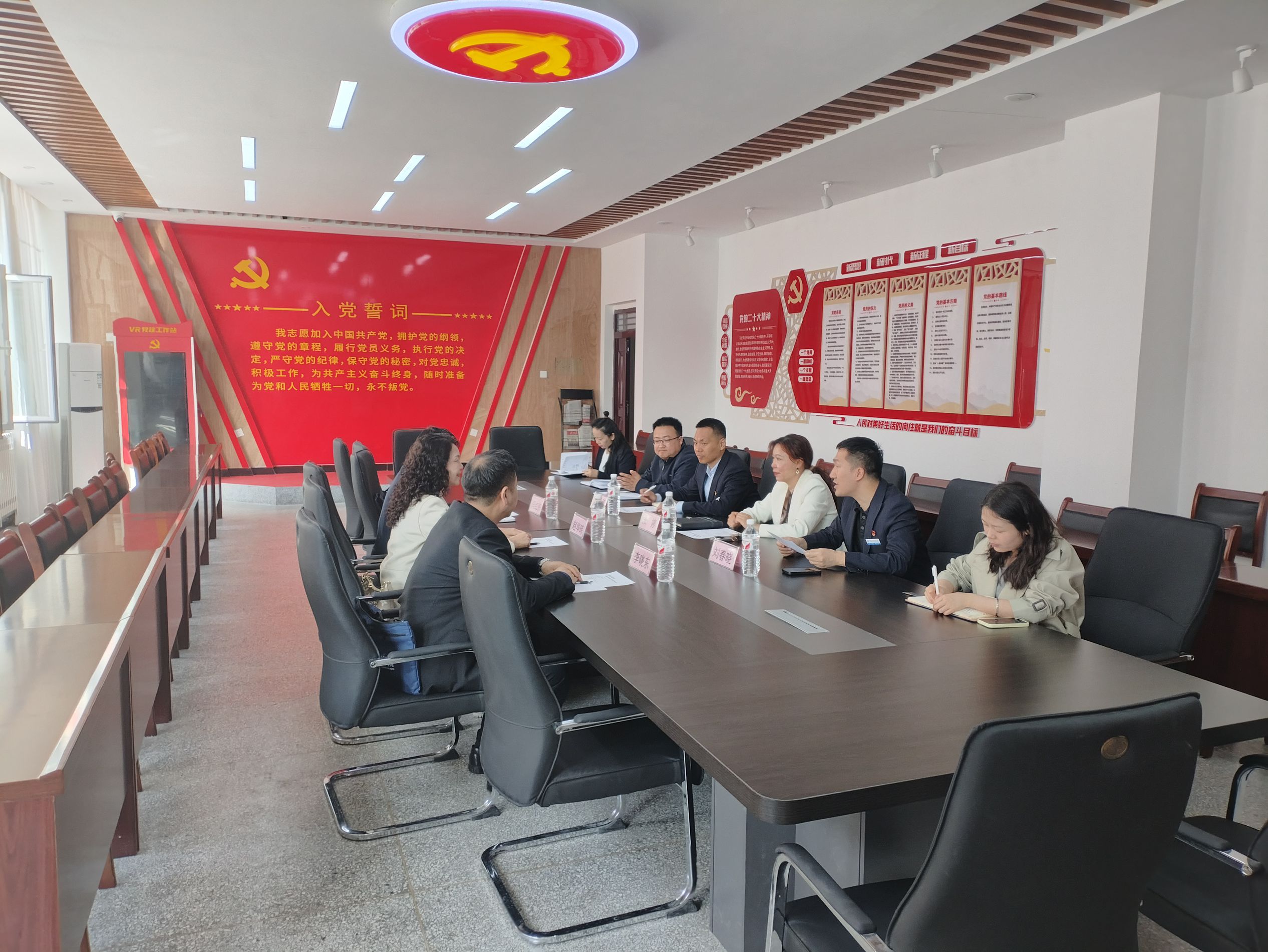 新疆应用职业技术学院领导莅临我校水利建筑工程学院开展土建大类专业建设交流活动