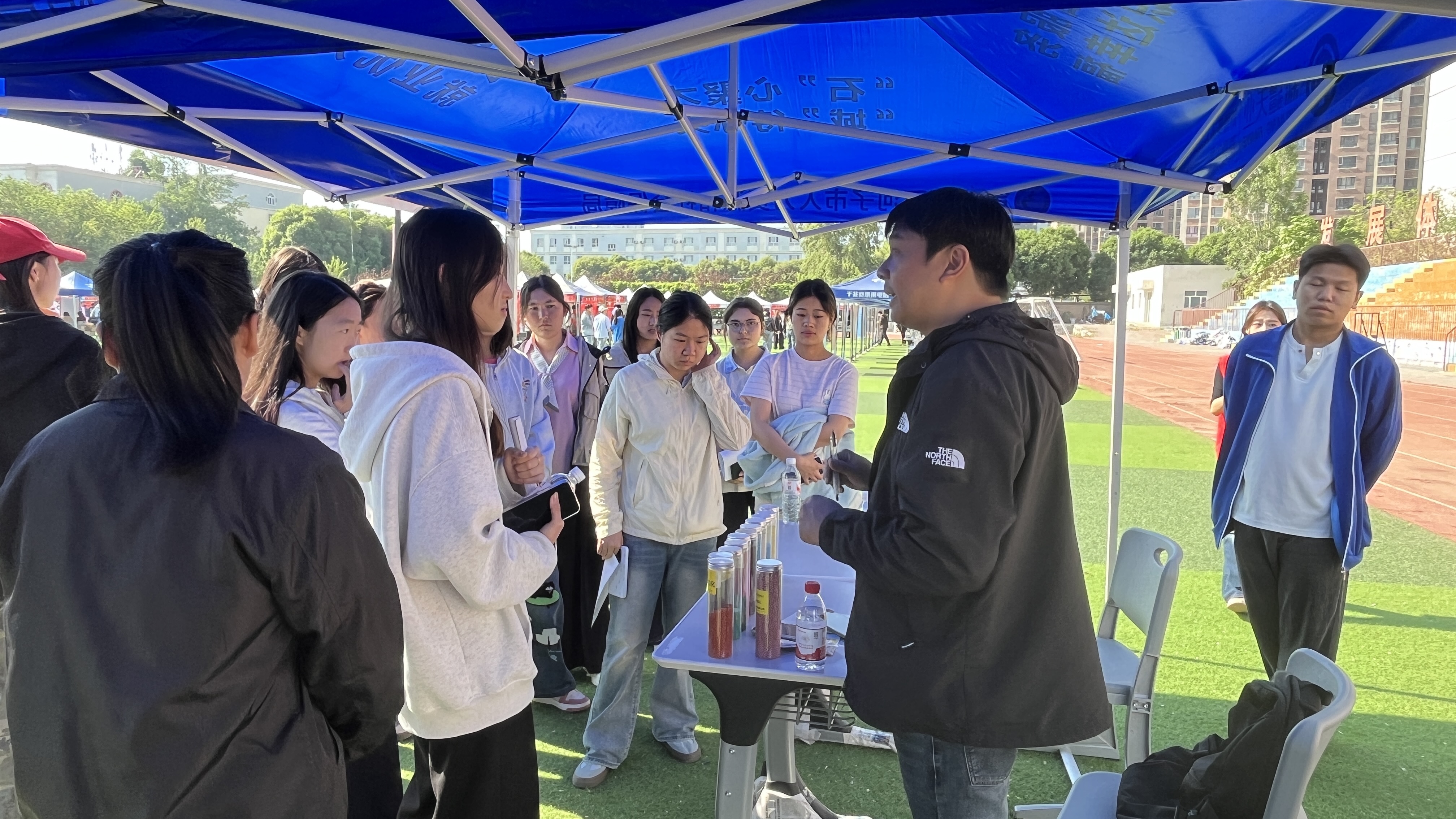 水利建筑工程学院举办2026年职业教育活动周企业双选会 助力毕业生高质量充分就业