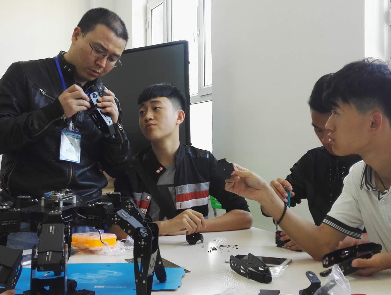 第七届兵团“互联网+”大学生创新创业大赛Beat365中文官方网站再创佳绩