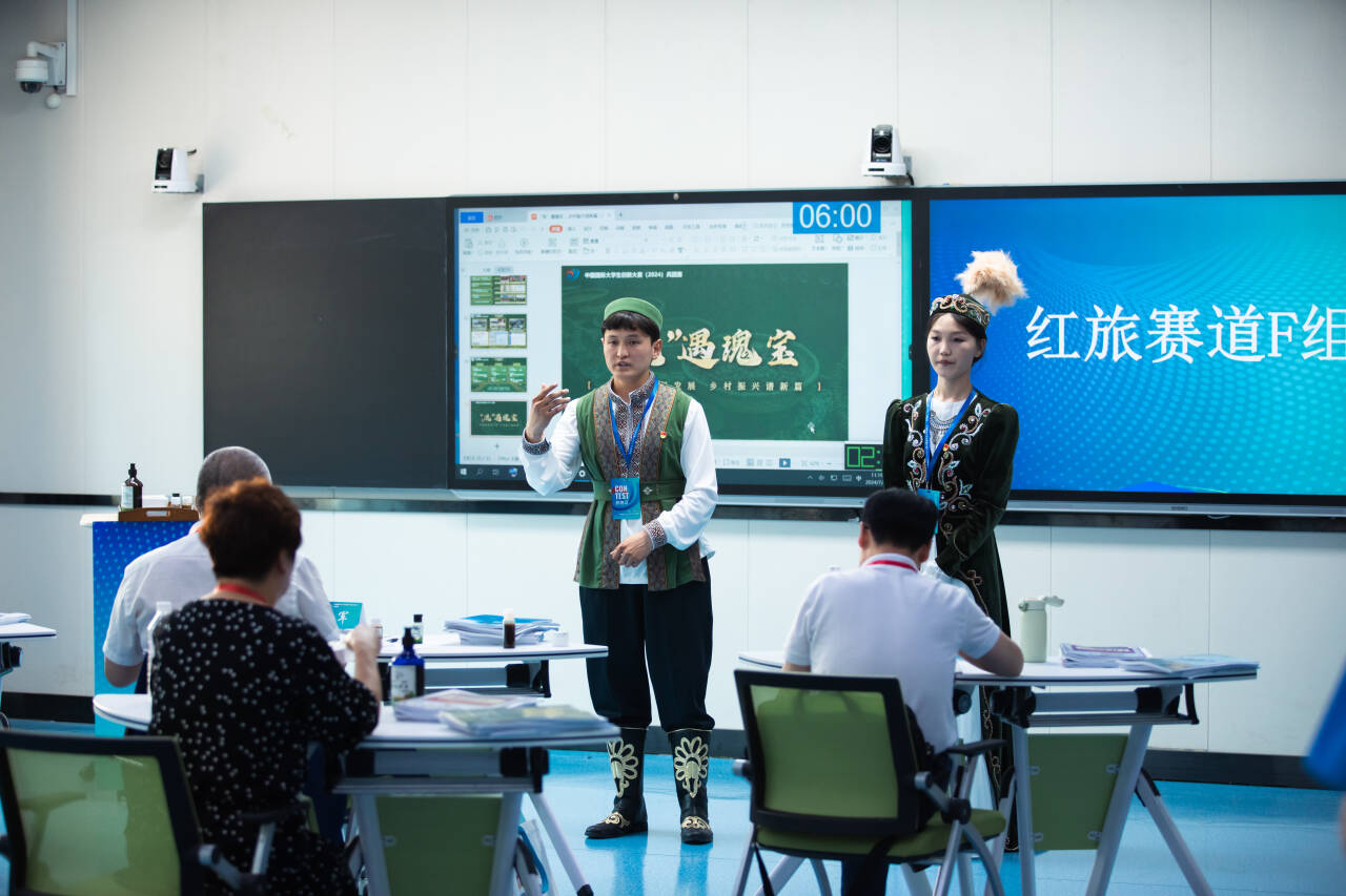 Beat365中文官方网站在中国国际大学生创新大赛(2024)兵团赛中再创佳绩