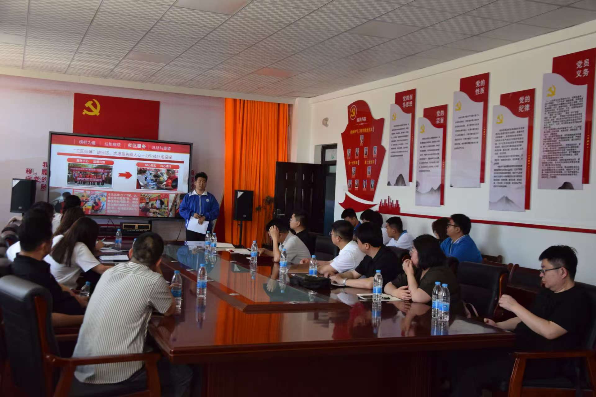 沉浸式育人新路径——机械电气工程学院举行“行走的思政课”优秀实践项目汇报展示活动