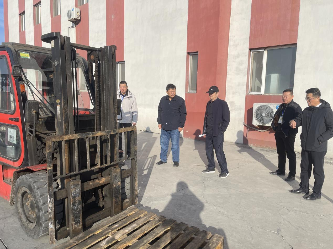 上门服务解企忧 技能认定促成长——技能培训学院赴合盛硅业开展叉车司机中级工职业技能等级认定工作