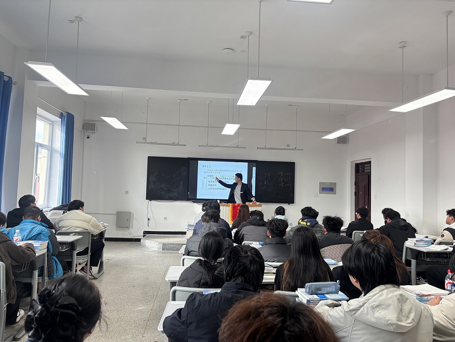 水利建筑工程学院组织教师开展公开课暨教研室集体备课展示活动