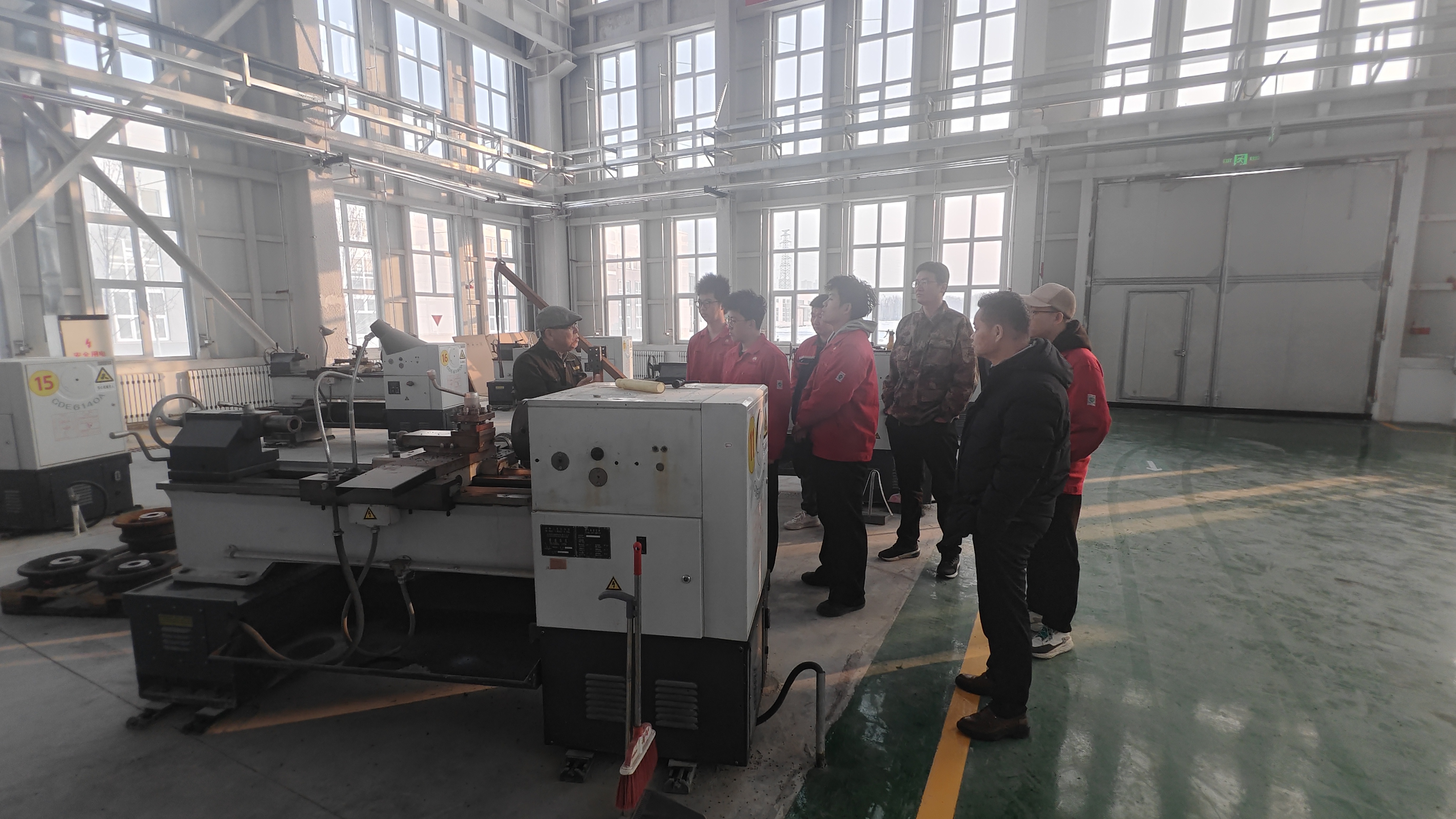 生产性实训赋能技能育人:Beat365中文官方网站深化产教融合实践