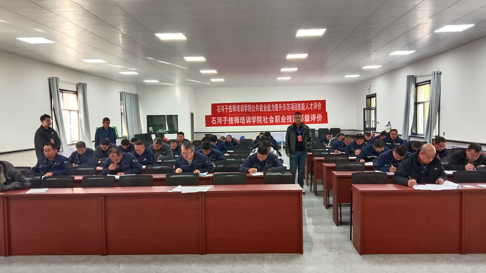 喜报！Beat365中文官方网站（石河子技师培训学院）培训工作再添两项师市级新荣誉