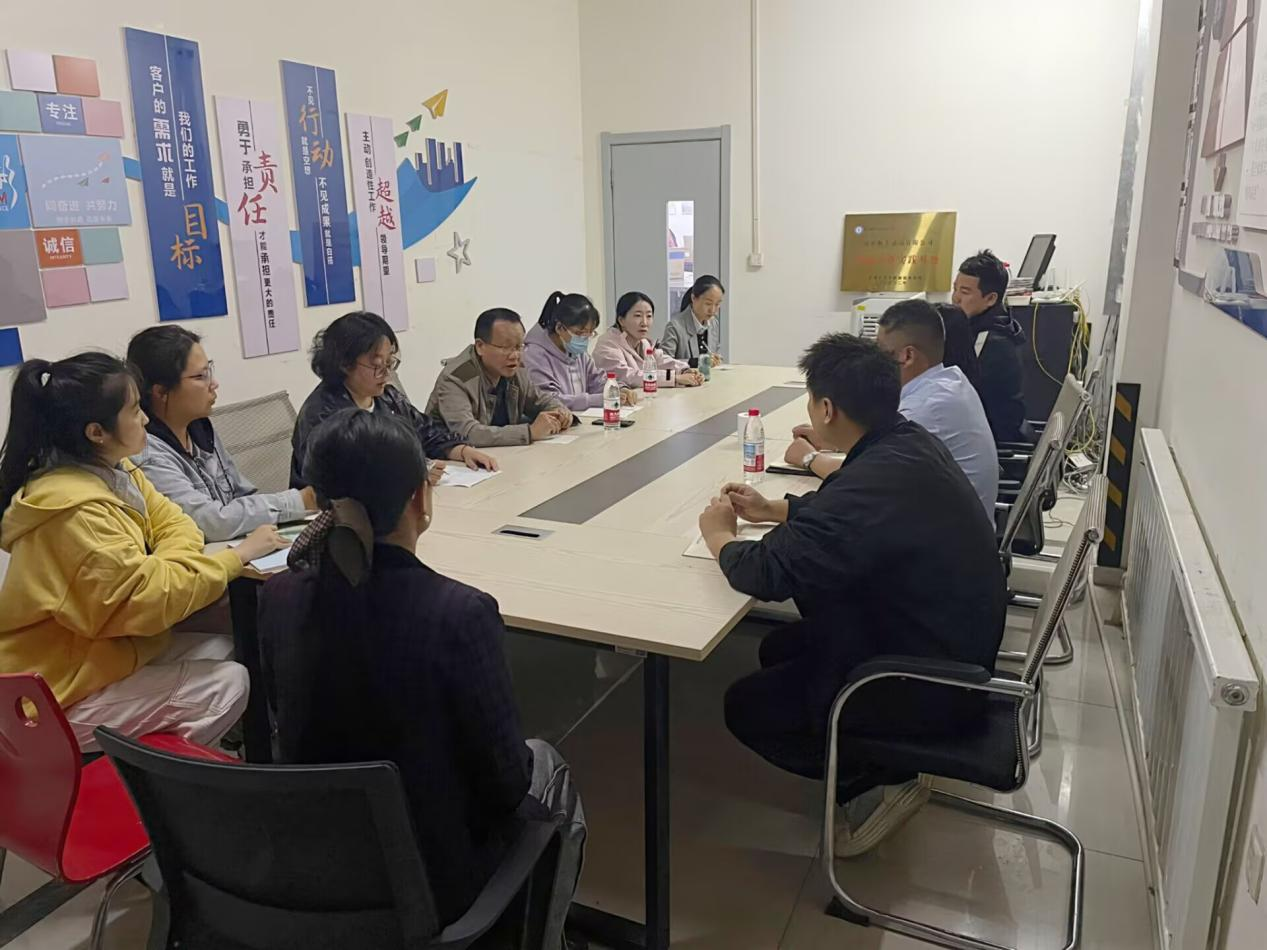 【2026职教周】数字商贸学院与顺丰速运开展“能力图谱构建”专题研讨暨职教改革研讨日活动