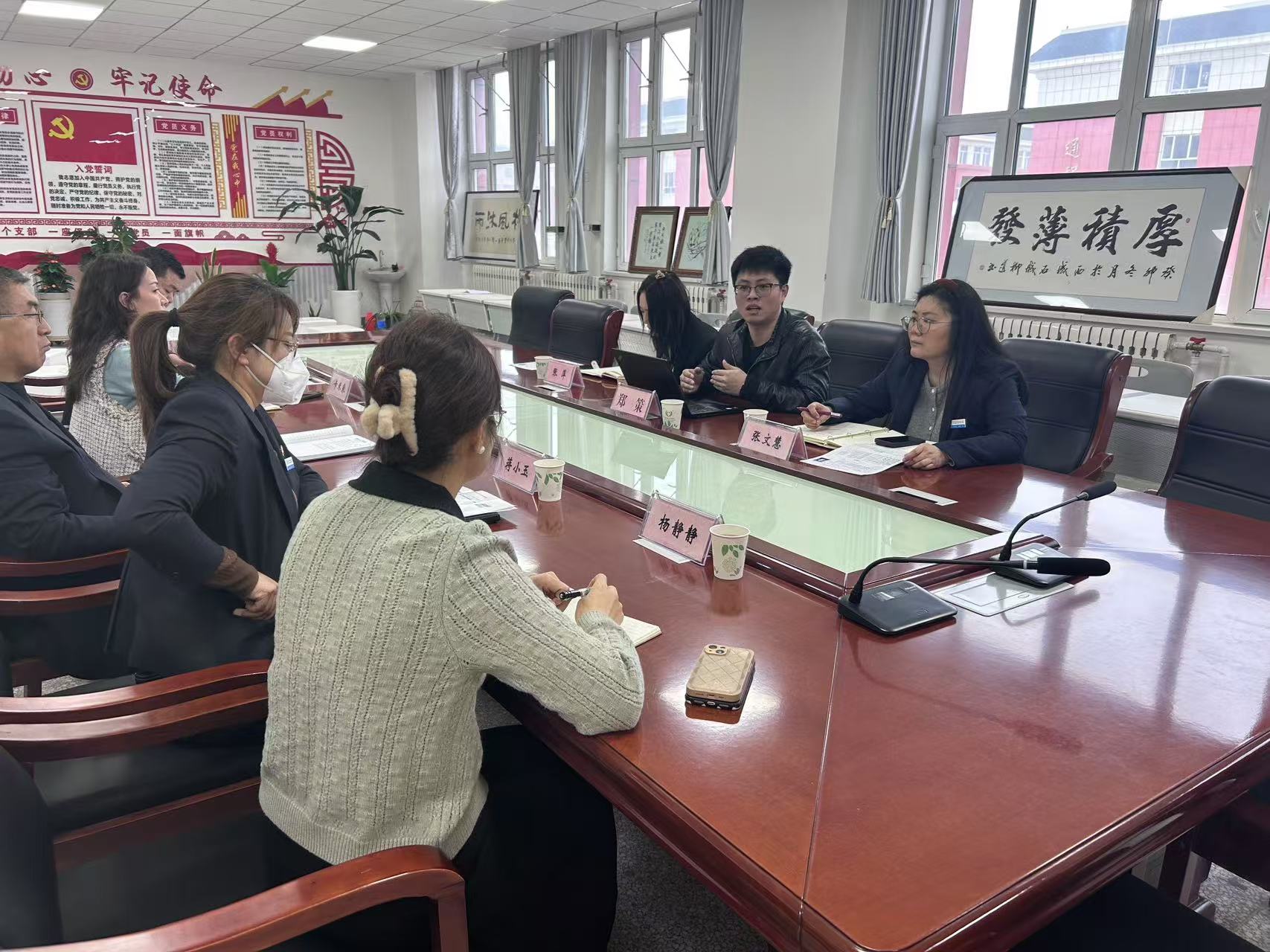 共谋发展新机遇——亲子猫(北京)国际教育科技有限公司赴现代服务学院交流研讨