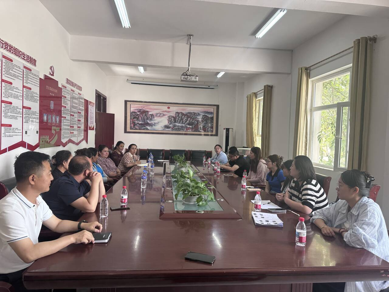 Beat365中文官方网站赴皮山农场开展第七次国家通用语言文字攻坚帮扶活动